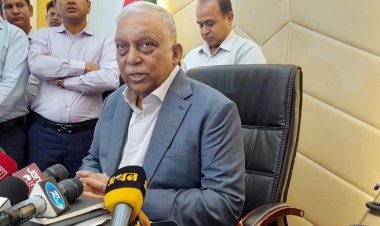 খালেদা জিয়াকে বিদেশে পাঠানোর বিষয়ে সিদ্ধান্ত পরিবর্তনের সুযোগ নেই: স্বরাষ্ট্রমন্ত্রী