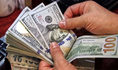 ডলার সংকট: বিদেশে পড়াশোনার খরচ যাচ্ছে হুন্ডিতে