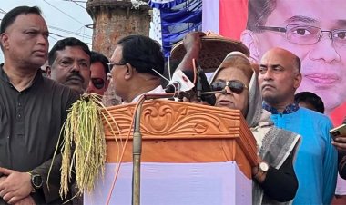 সরকার হিংসুটে, তাই খালেদাকে বিদেশ যেতে দিচ্ছে না: সেলিমা