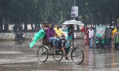 ভারী থেকে অতি ভারী বর্ষণ হতে পারে