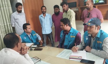 ছদ্মবেশে পাসপোর্ট ও ভূমি অফিসে দুদকের অভিযান