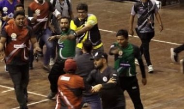 বিশৃঙ্খলার কারণে ফের স্থগিত সেলিব্রিটি ক্রিকেট লিগ