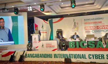 সাইবার নিরাপত্তা নিশ্চিত করে সুরক্ষিত জাতি গড়তে হবে : পলক 