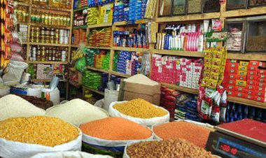 নিত্যপণ্যের বাজারে চরম অরাজকতা, খেসারত দিচ্ছে ভোক্তা