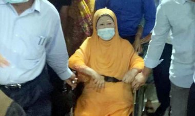 অস্ত্রোপচারের পর আইসিইউতে পর্যবেক্ষণে খালেদা জিয়া 