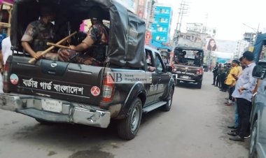 কাকরাইল এলাকায় বিজিবির টহল জোড়দার