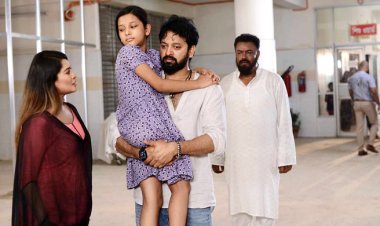 ছাড়পত্র পেল সাইমন-শিলার ‘শেষ বাজি’