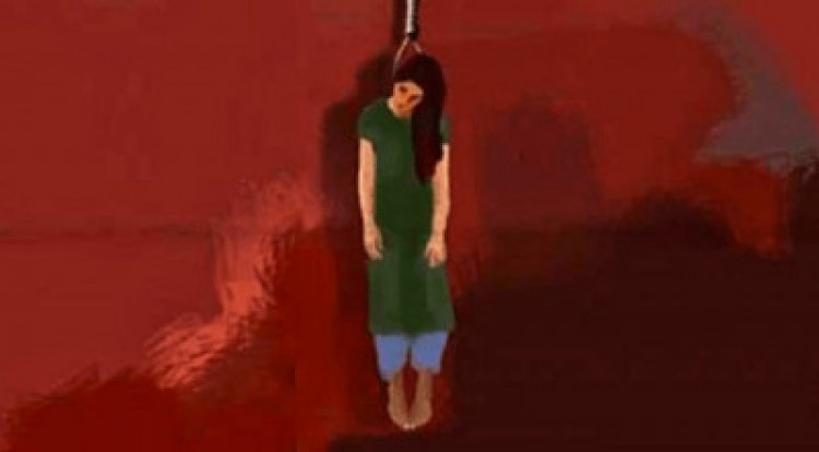 প্রেম করায় কলেজছাত্রীকে হেনস্থা, সালিশ চলাকালে আত্মহত্যা!