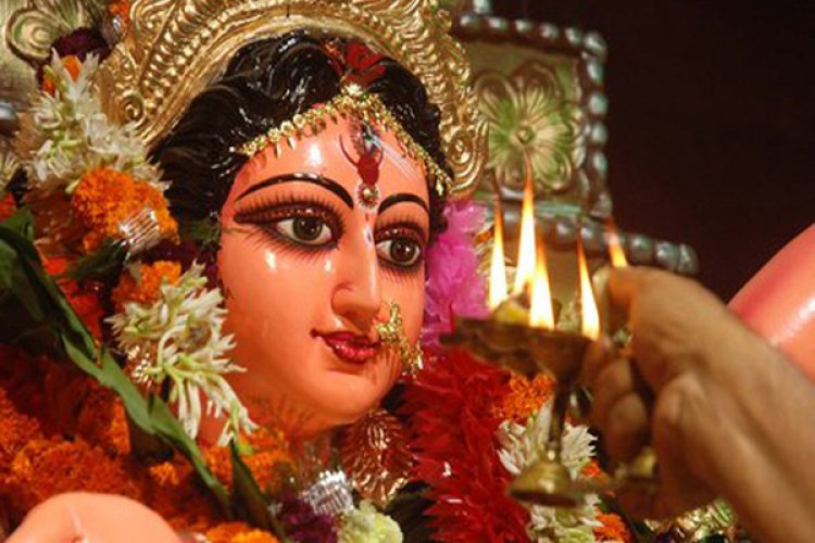 সনাতন ধর্মাবলম্বীদের ধর্মীয় উৎসব দুর্গাপূজার আনুষ্ঠানিকতা শুরু