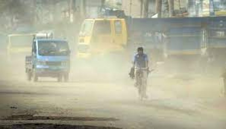 বায়ুদূষণে আজও শীর্ষে ঢাকা
