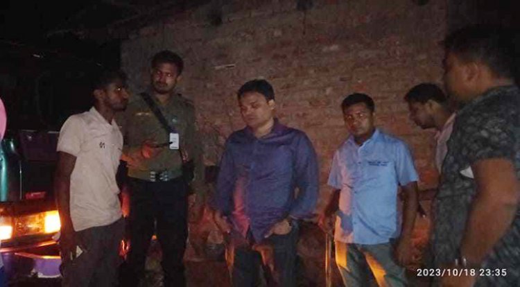 কৃষি জমির মাটি কাটায় ২ যুবকের কারাদণ্ড 