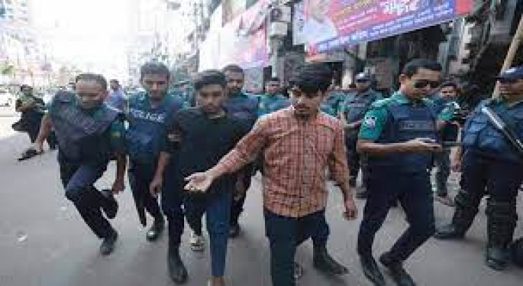 নয়াপল্টন থেকে দুই শিক্ষার্থী আটক