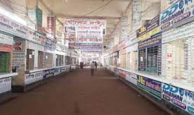 যাত্রী সংকটে ছাড়ছে না গাবতলীর বাস