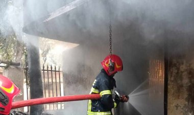 দারুস সালামে ওয়ার্ড কাউন্সিলর কার্যালয়ে আগুন