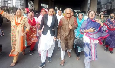 রিজভীর নেতৃত্বে রাজধানীর বিভিন্ন স্থানে বিএনপির বিক্ষোভ মিছিল-সড়ক অবরোধ