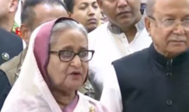 প্রধানমন্ত্রী মনোনয়নপত্র বিক্রি উদ্বোধন করলেন প্রধানমন্ত্রী