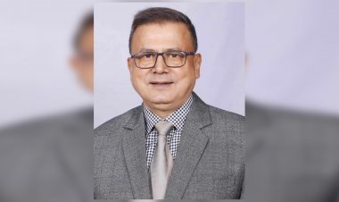 নৌকার মনোনয়ন ফরম কিনলেন আইজিপির ছোট ভাই