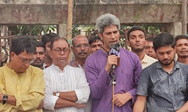  তারা নির্বাচন করে দেশকে একটা ফাঁদে ফেলতে যাচ্ছে: সাকি