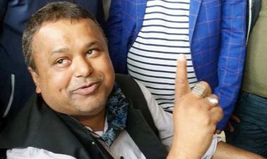 ৪৮ ঘণ্টার মধ্যে মেয়র মুক্তিকে আত্মসমর্পণের নির্দেশ