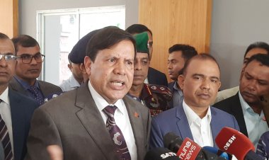 ইসির ওপর পশ্চিমাদের কোনো চাপ নেই : আহসান হাবিব