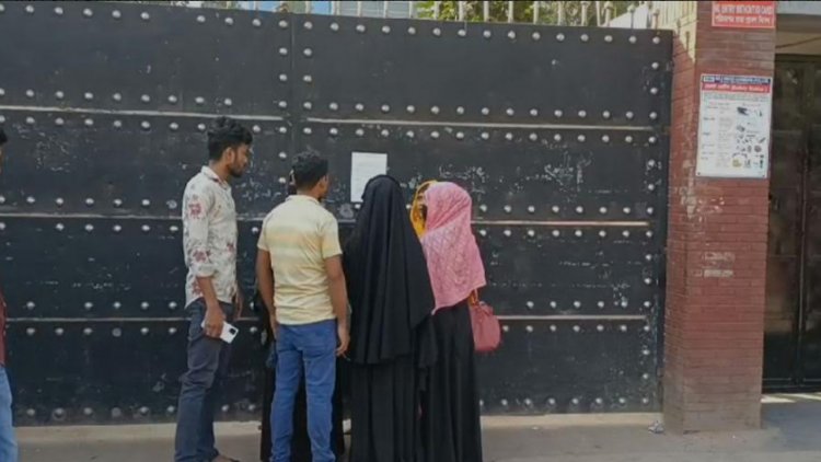 শ্রমিক আন্দোলনের মুখে অনির্দিষ্টকালের জন্য শতাধিক কারখানা বন্ধ