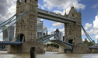 বিদেশি শিক্ষার্থী-কর্মীদের বড় দুঃসংবাদ দিলো যুক্তরাজ্য