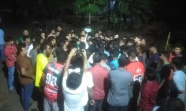 ছাত্রলীগের হামলায় ঢাবি ছাত্র ইউনিয়ন সভাপতিসহ আহত ১০