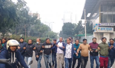 অবরোধের সমর্থনেগুলশানে ইয়াছিন আলী ও নাজমুল হাসানের নেতৃত্বে মিছিল