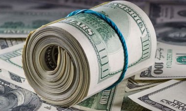 রেকর্ড সংখ্যক কর্মী বিদেশে, তবুও সুবাতাস মিলছে না রেমিটেন্সে