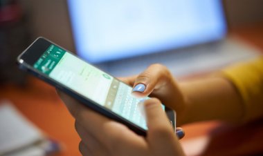 হোয়াটসঅ্যাপে নিজেকে লুকাবেন যেভাবে  