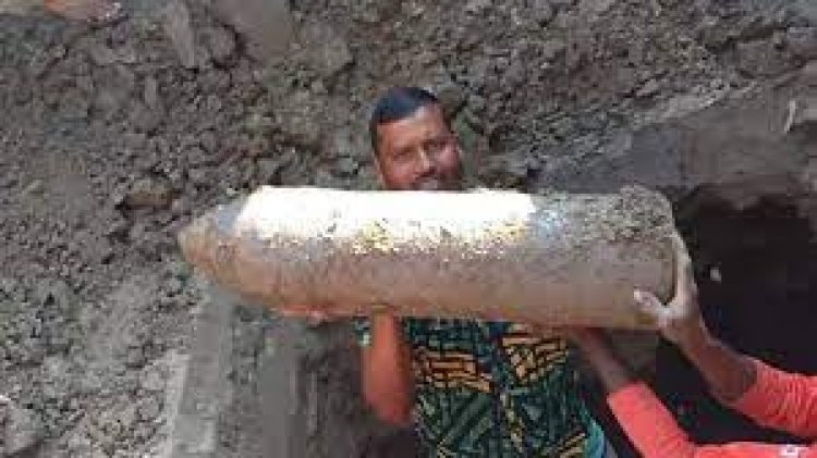 সোনারগাঁয়ে ব্রিটিশ আমলের পিলারটি অবশেষে পুলিশ হেফাজতে