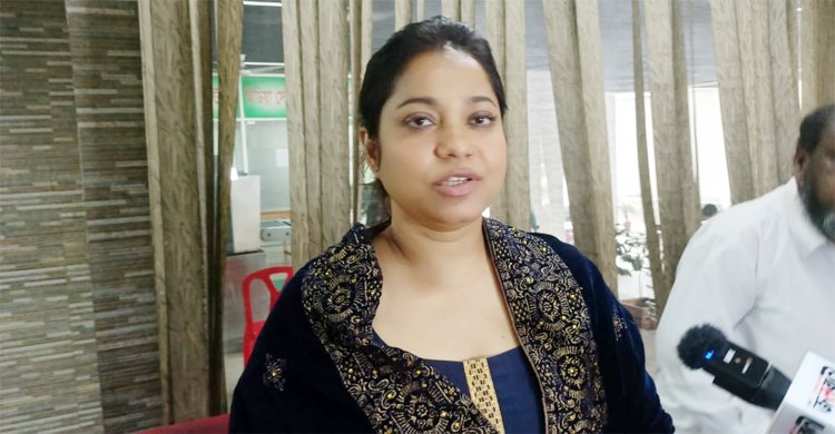 ইসিতে ডলি সায়ন্তনী, মনোয়নপত্র ফিরে পাওয়ার প্রত্যাশা