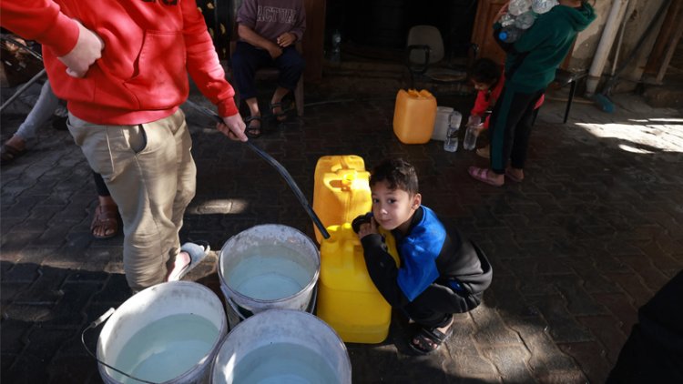 গাজার অর্ধেক মানুষই অনাহারে