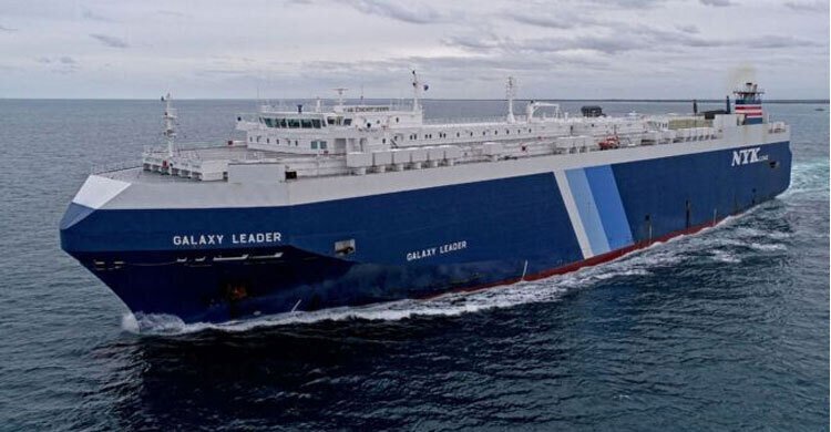 বেড়েছে তেলের দাম, লোহিত সাগরের দিকে তাকিয়ে ব্যবসায়ীরা