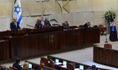 নিজেকে আইনের ঊর্ধ্বে ভাবছে ইসরাইল