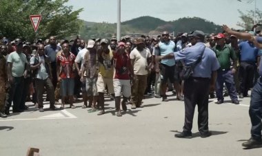 পাপুয়া নিউগিনিতে দাঙ্গায় নিহত ১৫, জরুরি অবস্থা জারি