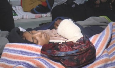 প্রবাসীর স্ত্রীকে কুপিয়ে জখম, হাতের দুই আঙুল বিচ্ছিন্ন