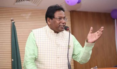 নারী প্রার্থীকে নিয়ে কুরুচিপূর্ণ বক্তব্য, আ.লীগ সভাপতির বিরুদ্ধে মামলা