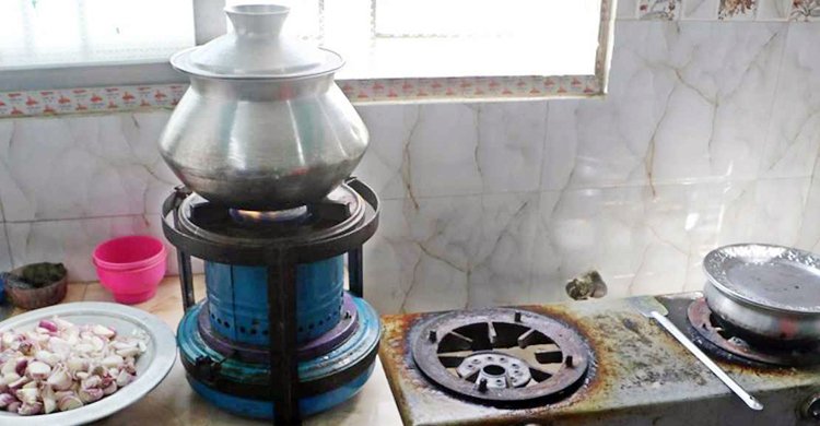  গ্যাসের সংকট দু-একদিনের মধ্যে দূর হবে: প্রতিমন্ত্রী