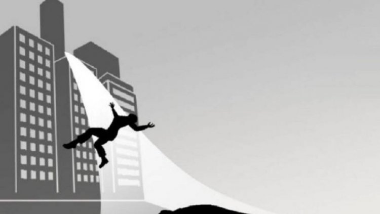 নিজের বিয়ের দিনে ছাদ থেকে পড়ে তরুণীর মৃত্যু