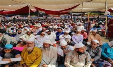 বিশ্ব ইজতেমার দ্বিতীয় দিনের আম বয়ান চলছে