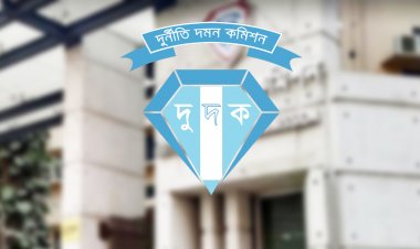 রাজউকের সাবেক চেয়ারম্যানসহ ১১ জনের বিরুদ্ধে মামলা, নেই মূর্শেদী