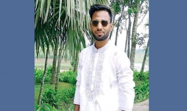 মাদক সেবনরত অবস্থায় আটক ছাত্রলীগ নেতা