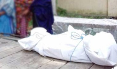  মা-বাবা কাজে, তালাবদ্ধ ঘরে আগুনে পুড়ে মরলো শিশু