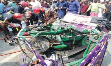 ময়মনসিংহে সড়ক দুর্ঘটনায় একই পরিবারের ৩ জনসহ নিহত ৭