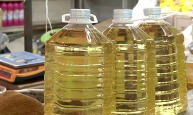  সয়াবিন তেলের দাম লিটারে ১০ টাকা কমছে