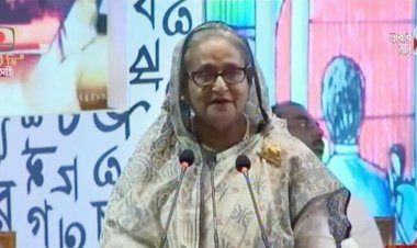  ২১ আমাদের শিখিয়েছে মাথানত না করা: প্রধানমন্ত্রী