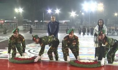 ভাষা শহীদদের প্রতি রাষ্ট্রপতি-প্রধানমন্ত্রীর শ্রদ্ধা