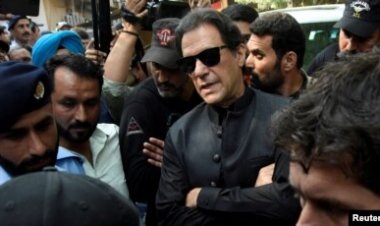 প্রেসিডেন্ট ক্ষমা করলেও তা গ্রহণ করবেন না ইমরান খান