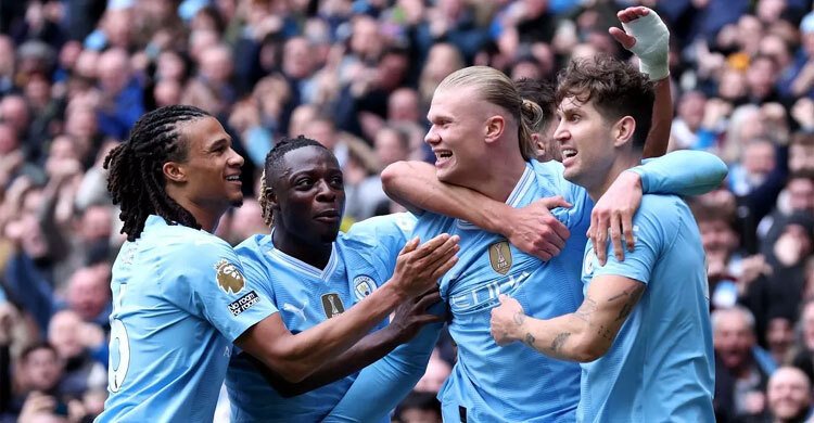  হালান্ডের জোড়া গোল, শিরোপার পথে ছুটছে ম্যানসিটি